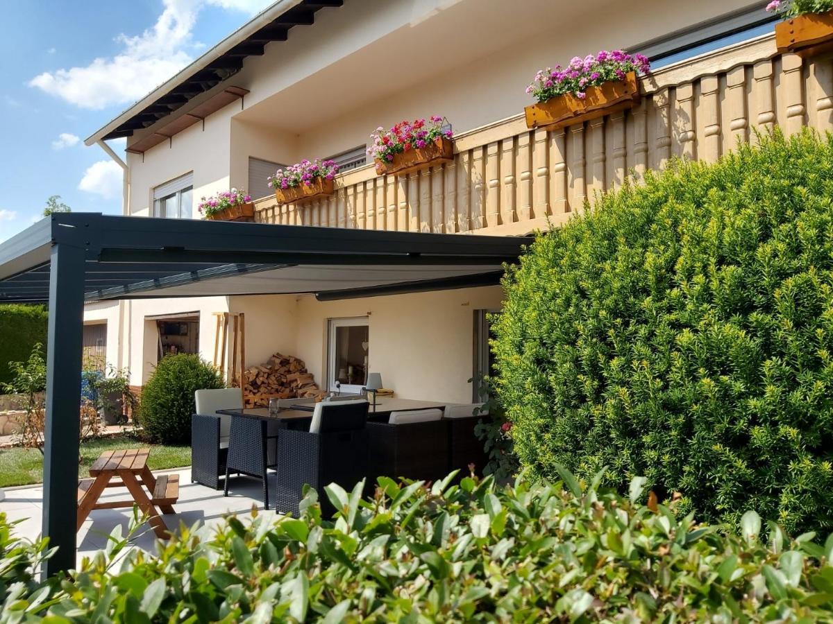 Zwei 4 Sterne Wohnungen Bei Limburg Mensfelden Exteriér fotografie